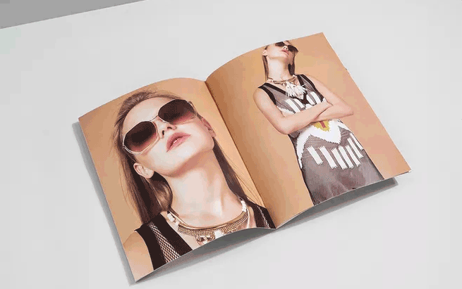 服裝畫冊(cè)  第3張